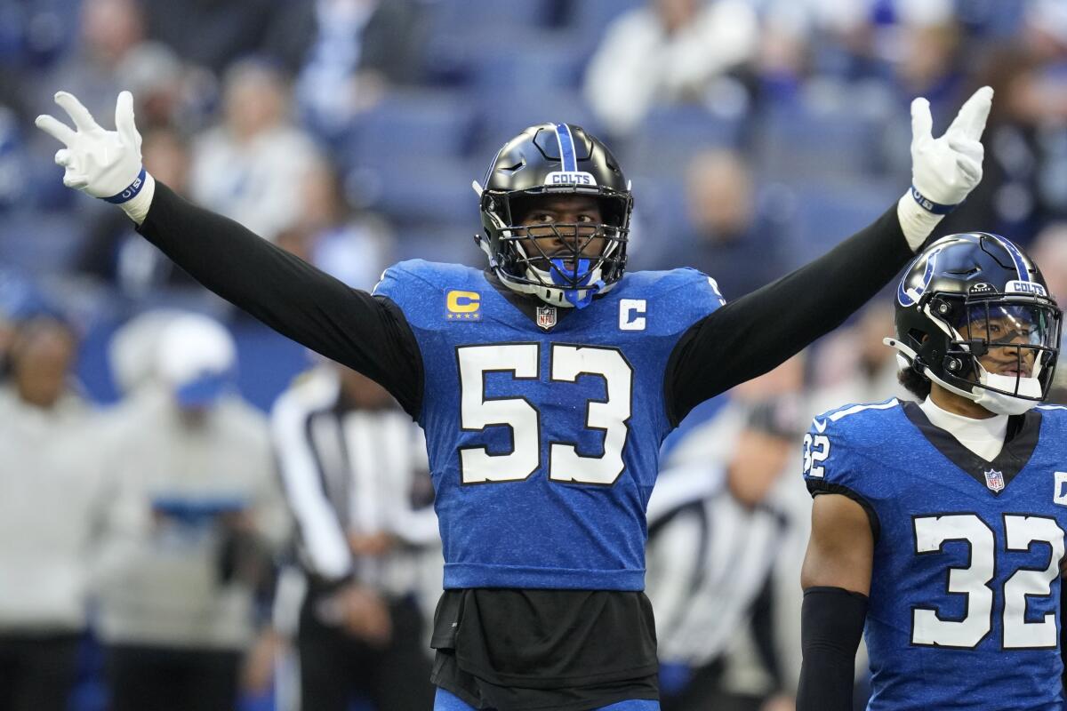 Indianapolis Colts waive three-time All-Pro Shaquille Leonard in